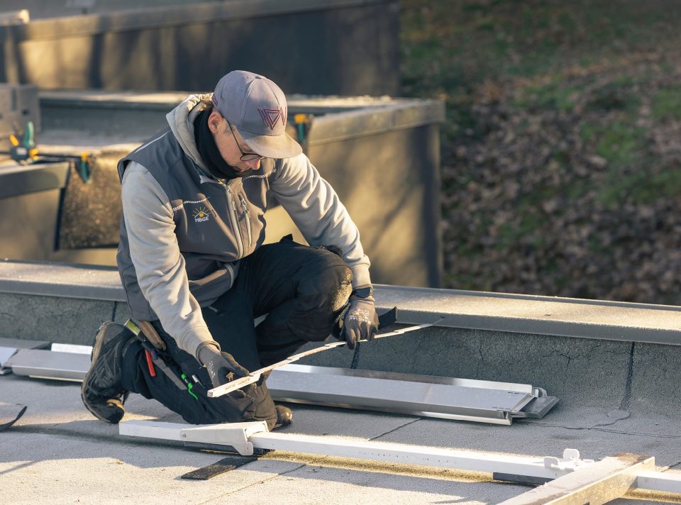 Dachdeckerleistungen aus Siegen - HBGE GmbH